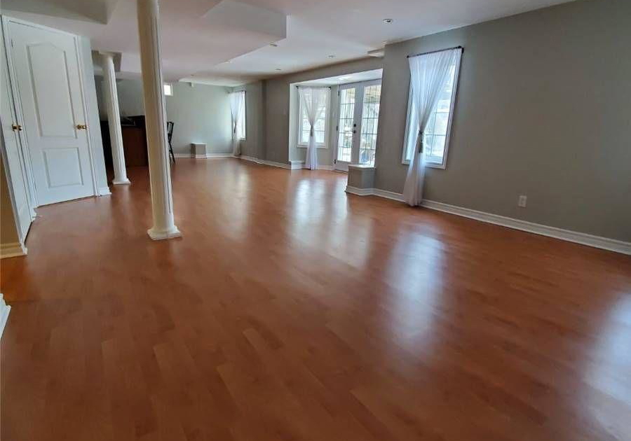 2388-woodcrest-drive-oakville-ontario-w12280722