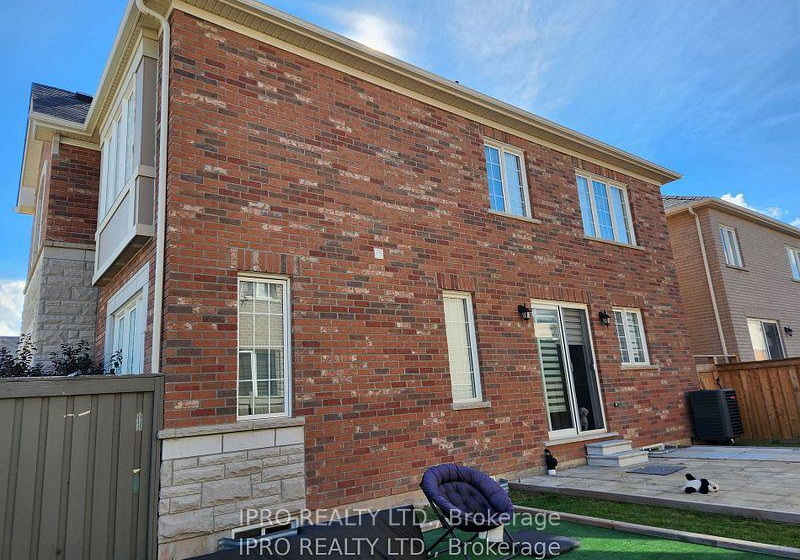 1257-leger-way-milton-ontario-w12280728