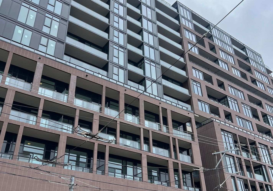 285-dufferin-street-toronto-ontario-w12281119