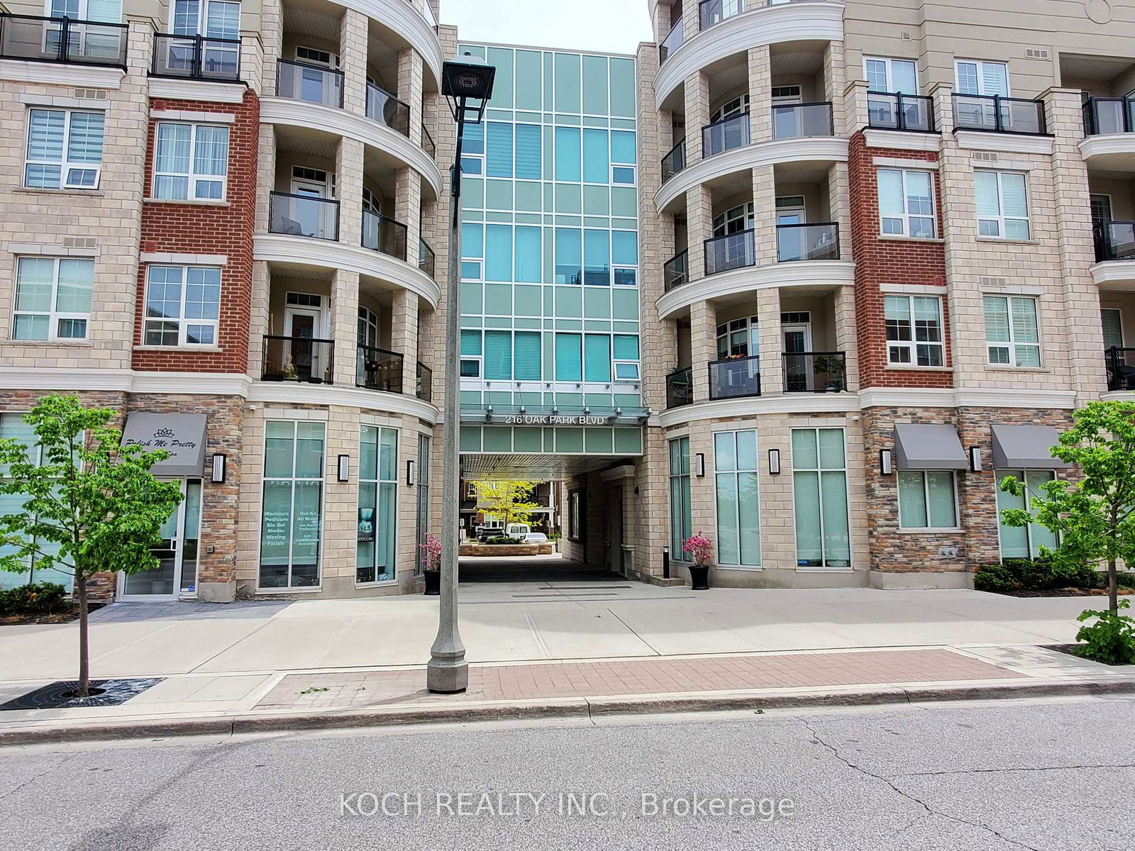 216-oak-park-boulevard-oakville-ontario-w12281189