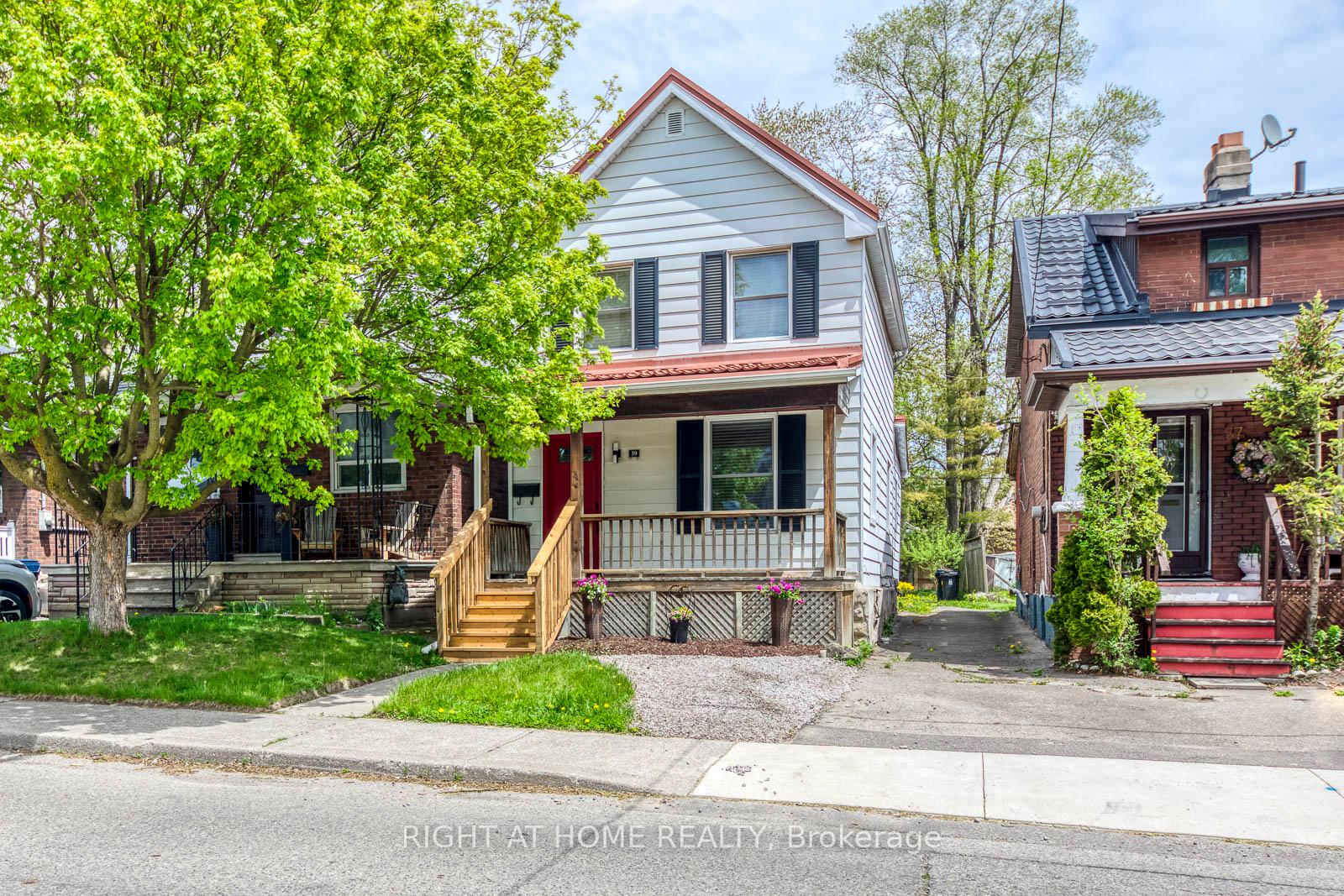 39-sixteenth-street-etobicoke-ontario-w12281299