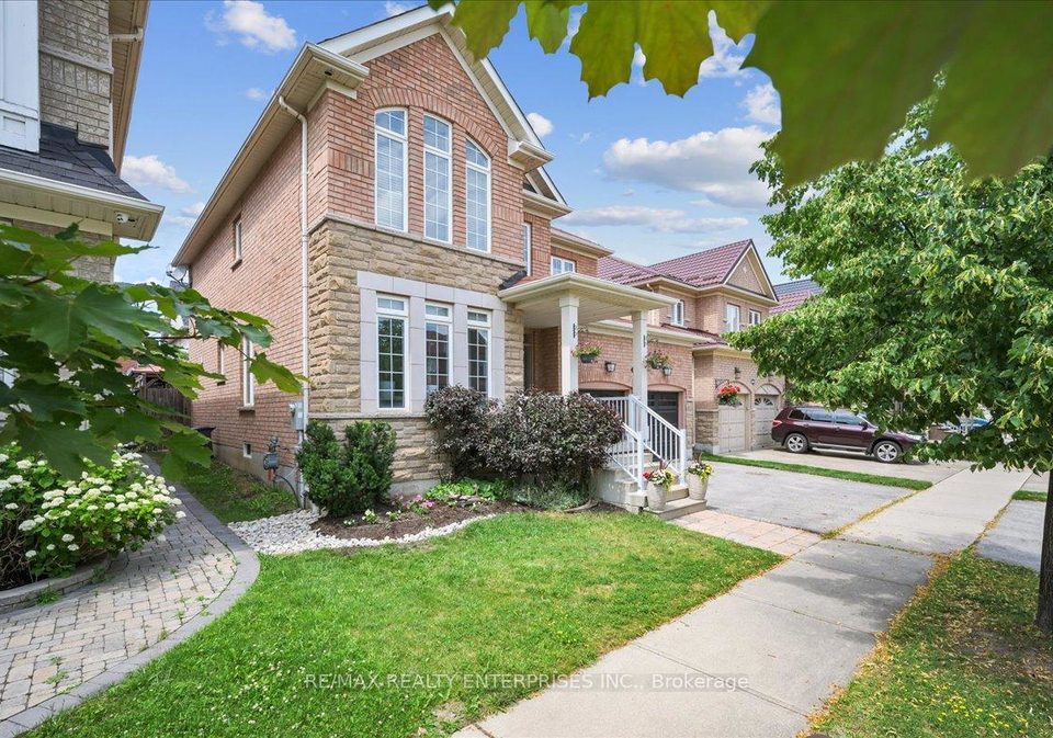 1027-laidlaw-drive-milton-ontario-w12281382