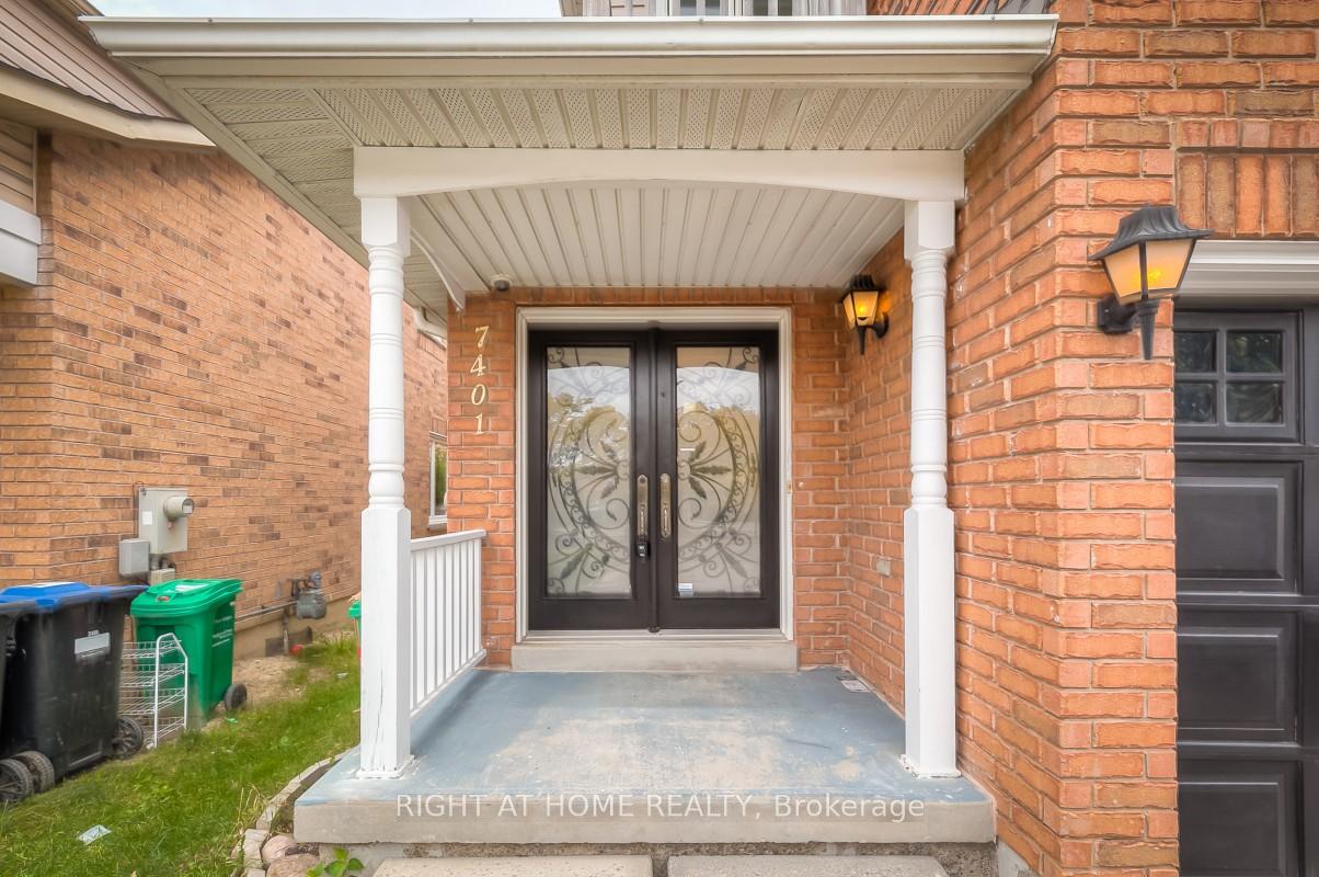7401-village-walk-mississauga-ontario-w12281634