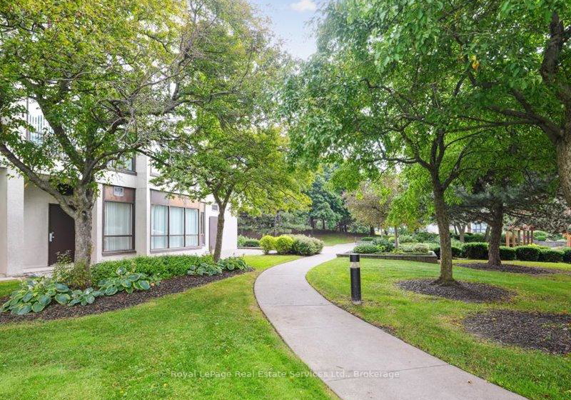10-laurelcrest-street-brampton-ontario-w12281686