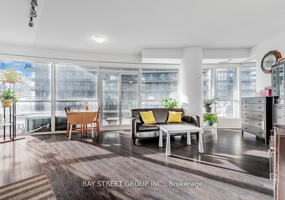 80-marine-parade-drive-etobicoke-ontario-w12282053