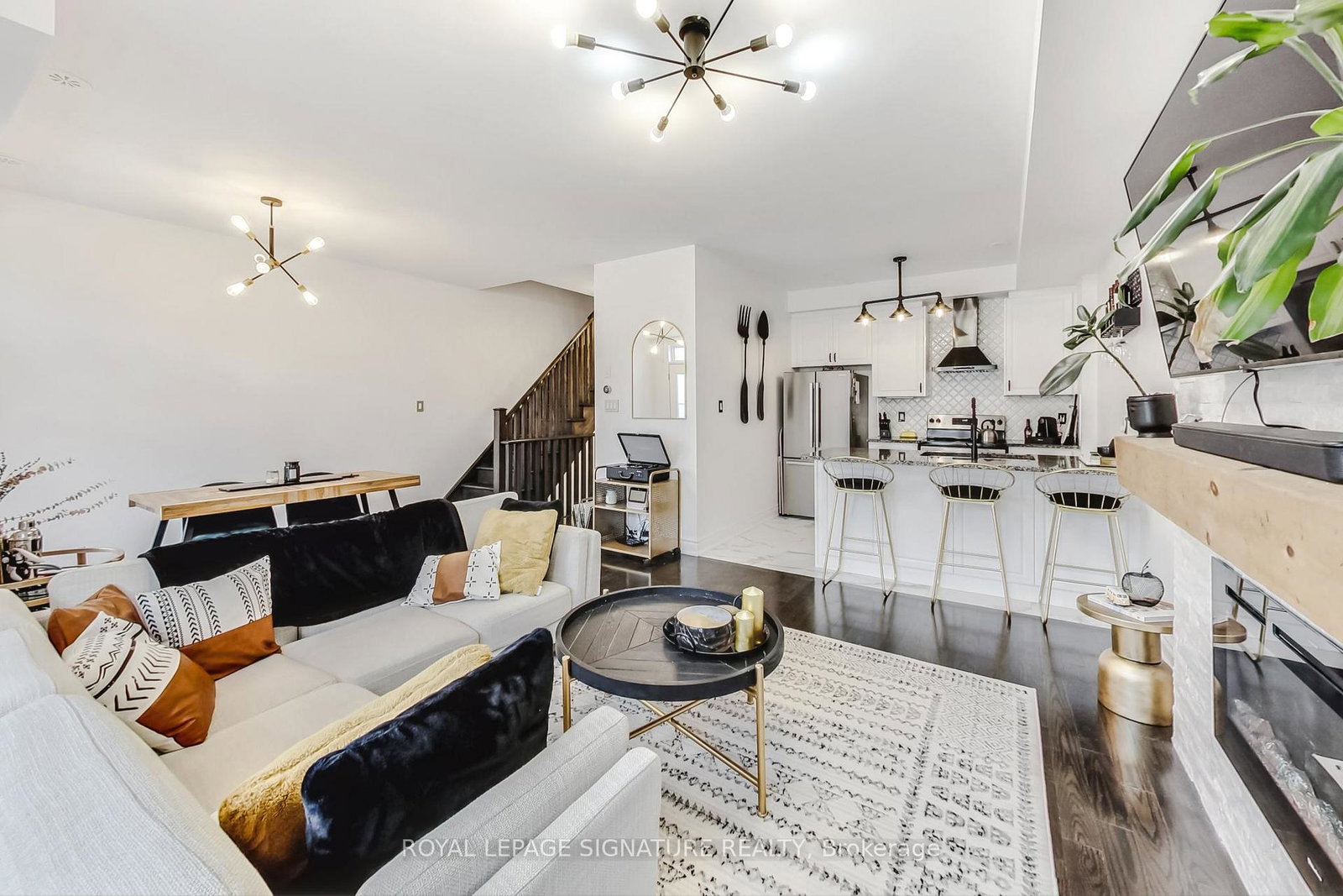 2435-greenwich-drive-oakville-ontario-w12282396