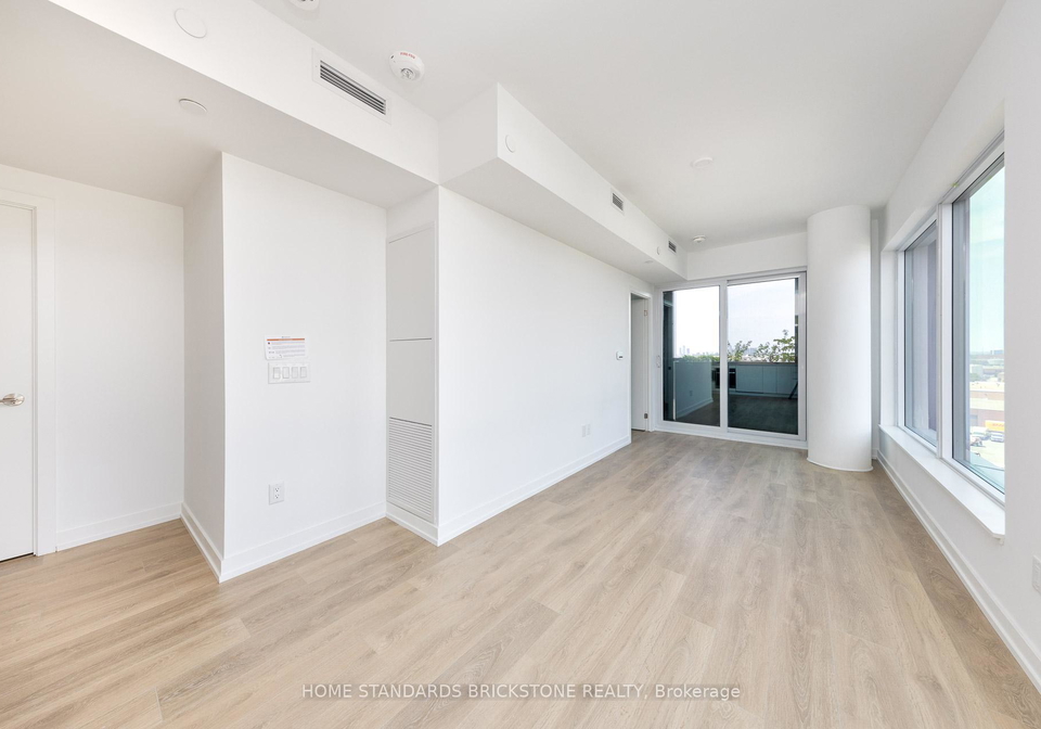1100-sheppard-avenue-w-w-york-ontario-w12282554