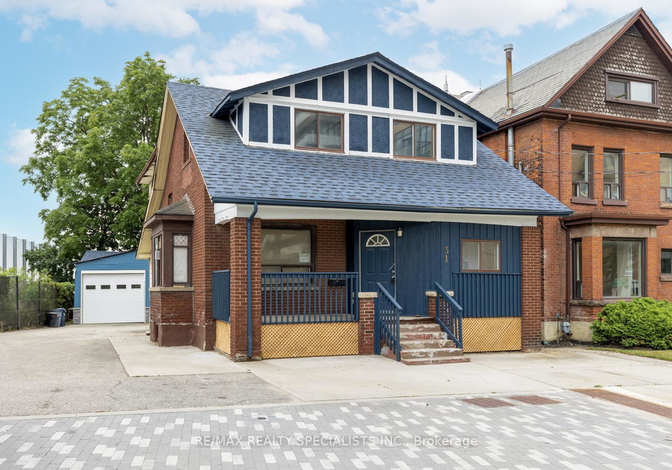 31-john-street-north-york-ontario-w12282558
