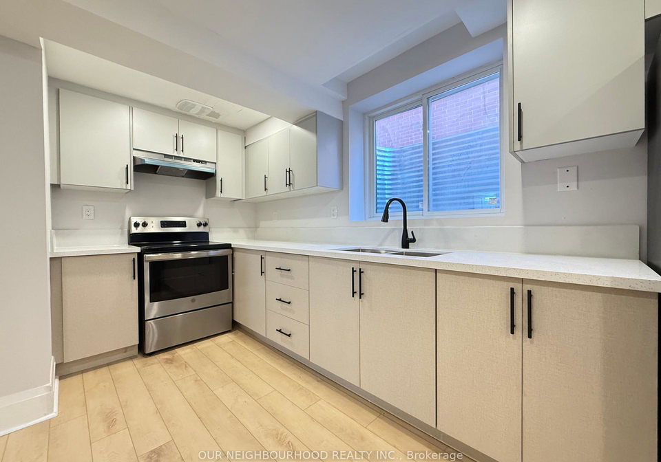 2613-longridge-crescent-oakville-ontario-w12283042