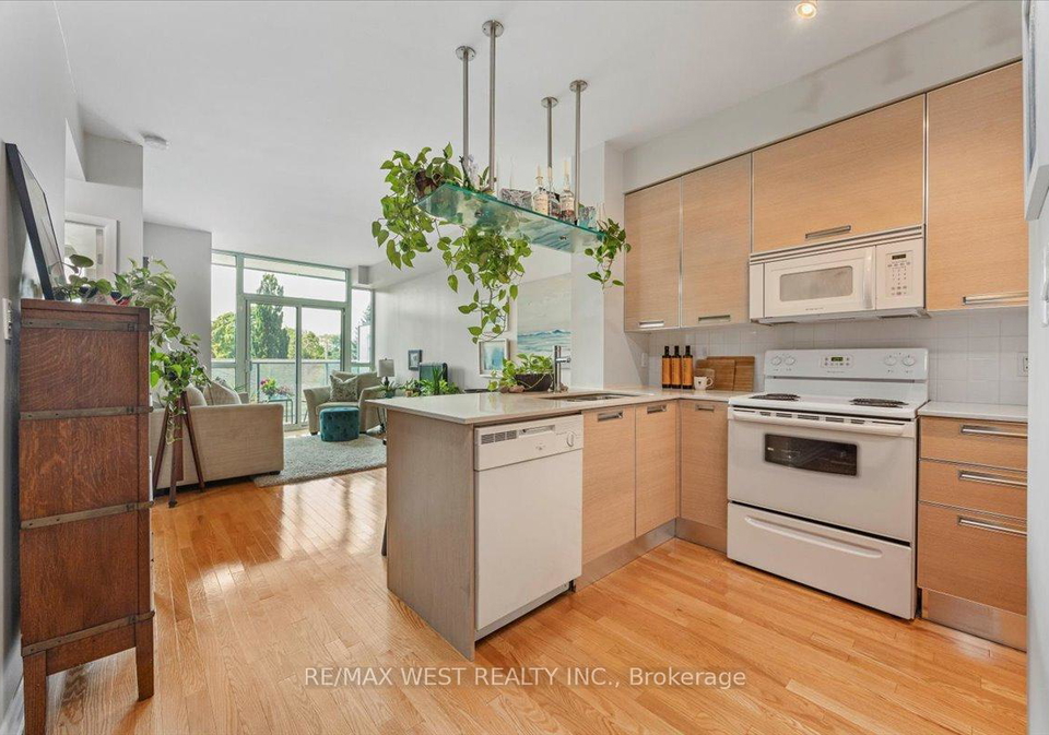3391-bloor-street-w-w-etobicoke-ontario-w12283060