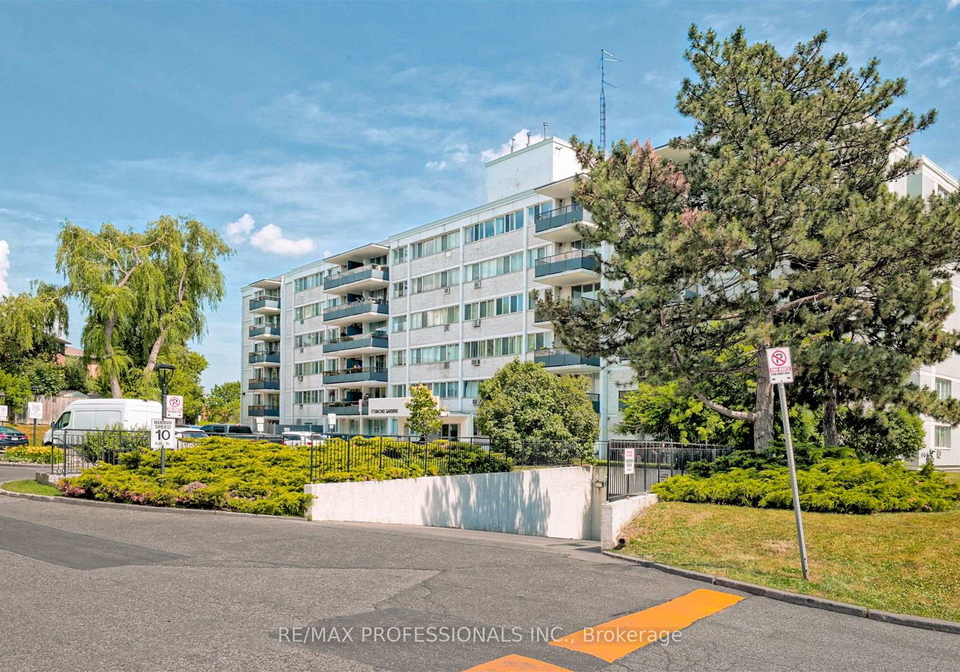 11-neilson-drive-etobicoke-ontario-w12283195
