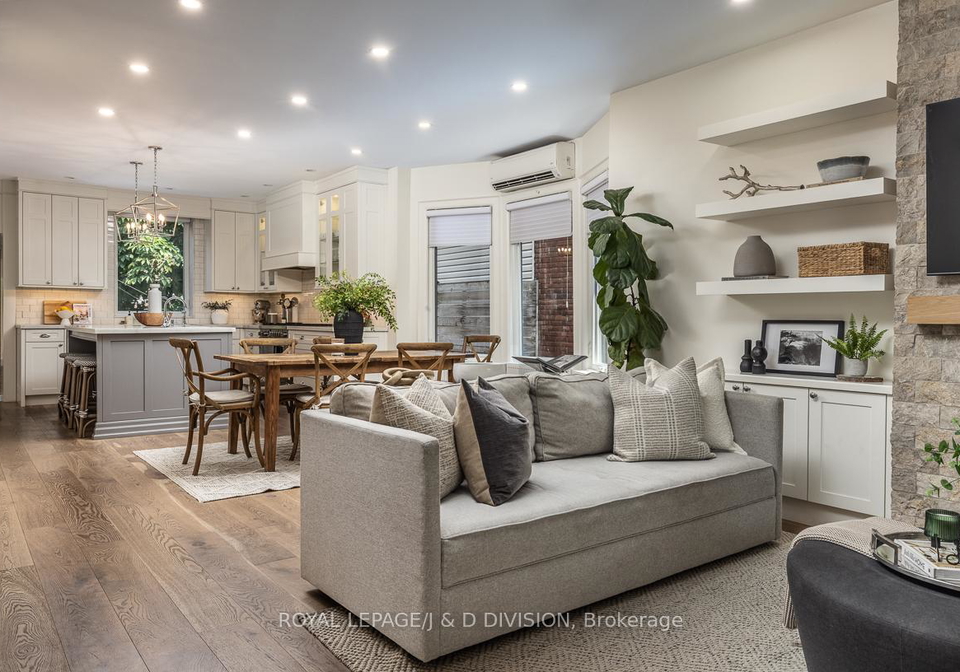 8-geoffrey-street-toronto-ontario-w12283249