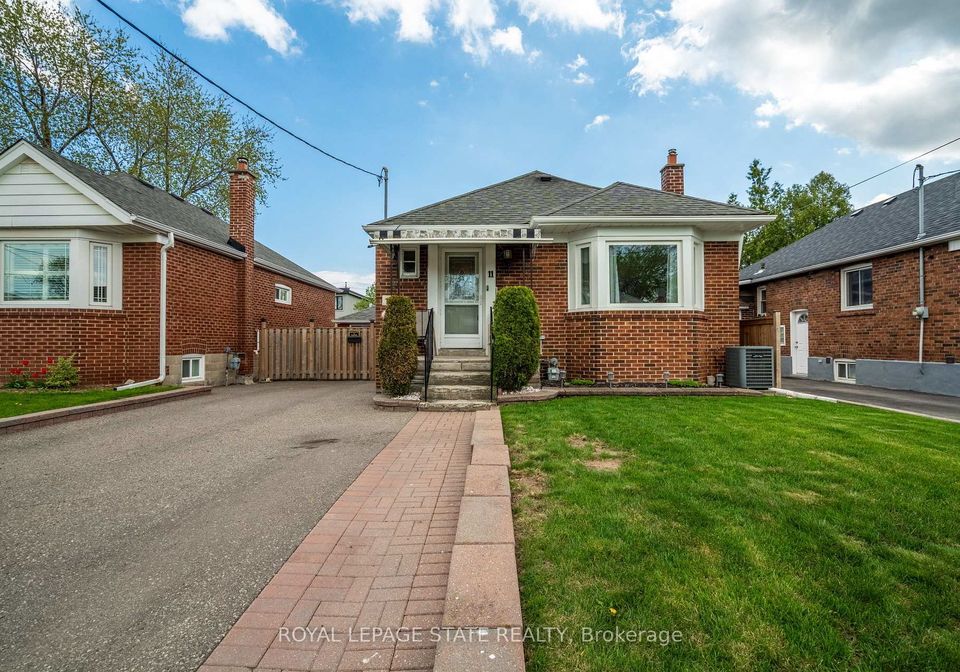 11-speers-avenue-north-york-ontario-w12283262
