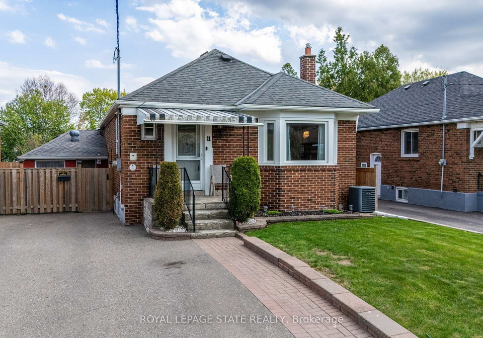 11-speers-avenue-north-york-ontario-w12283262