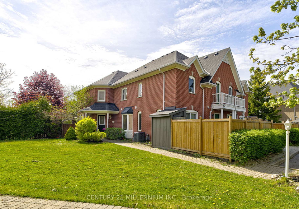 180-pressed-brick-drive-brampton-ontario-w12283815