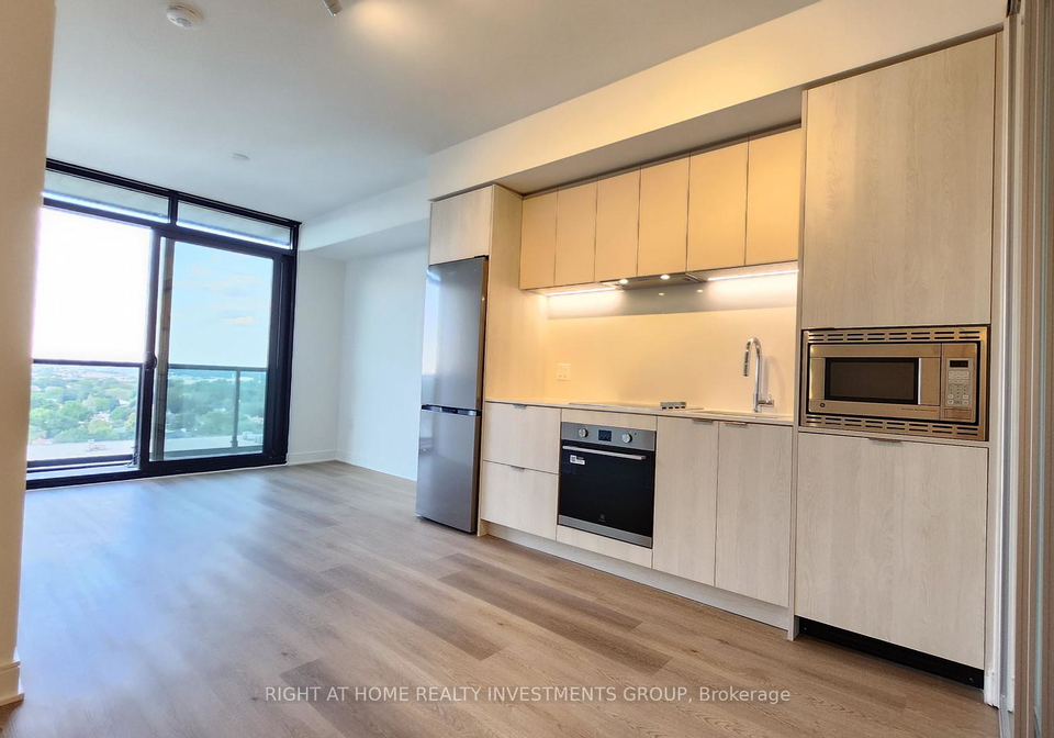 86-dundas-street-e-e-mississauga-ontario-w12283885