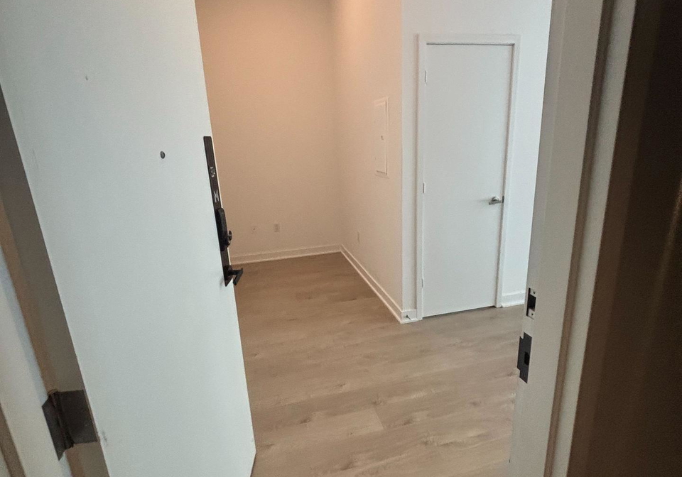 3900-confederation-parkway-mississauga-ontario-w12283891