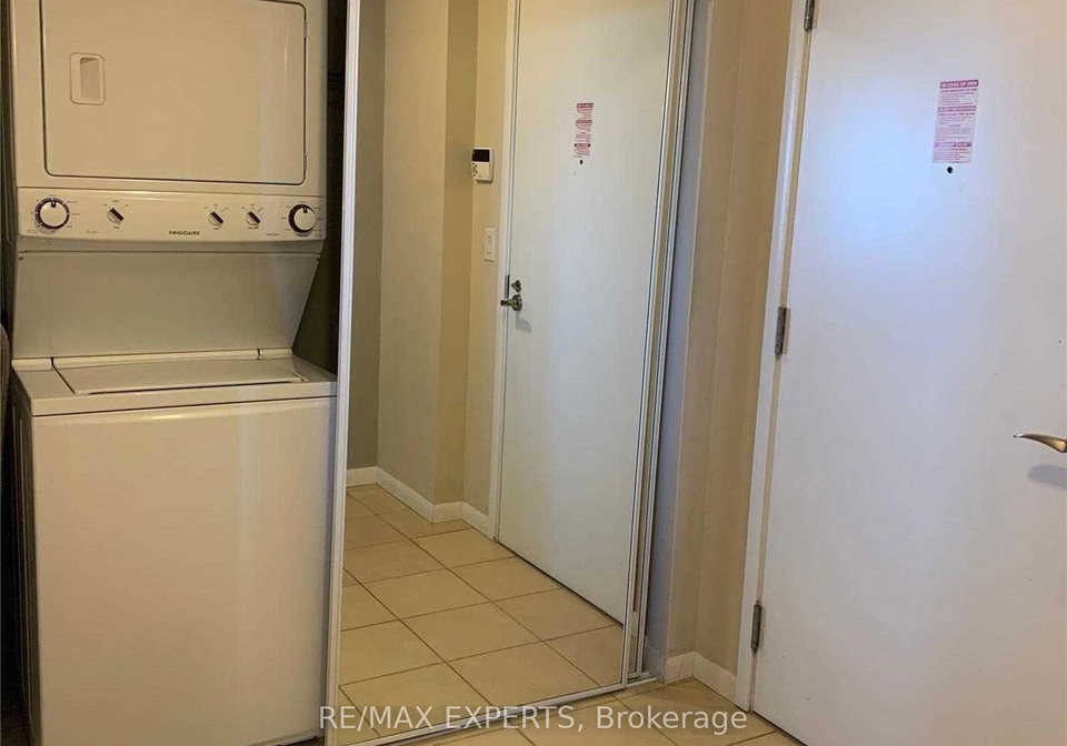 800-lawrence-avenue-w-w-north-york-ontario-w12284126