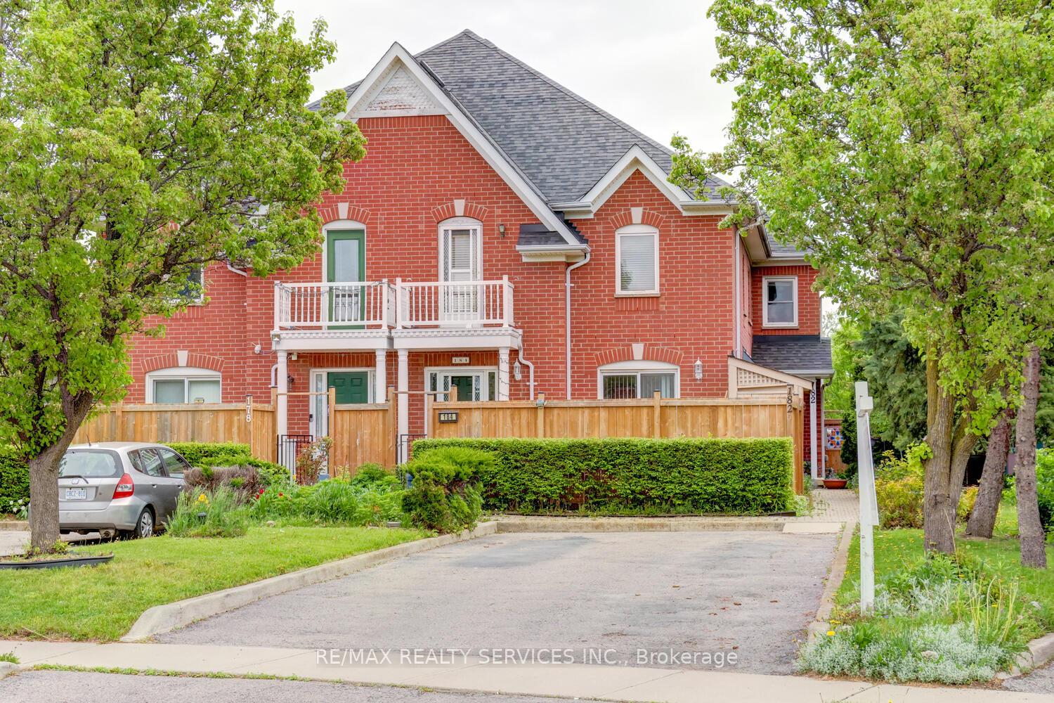 182-pressed-brick-drive-brampton-ontario-w12284142