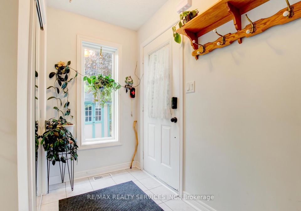 182-pressed-brick-drive-brampton-ontario-w12284142