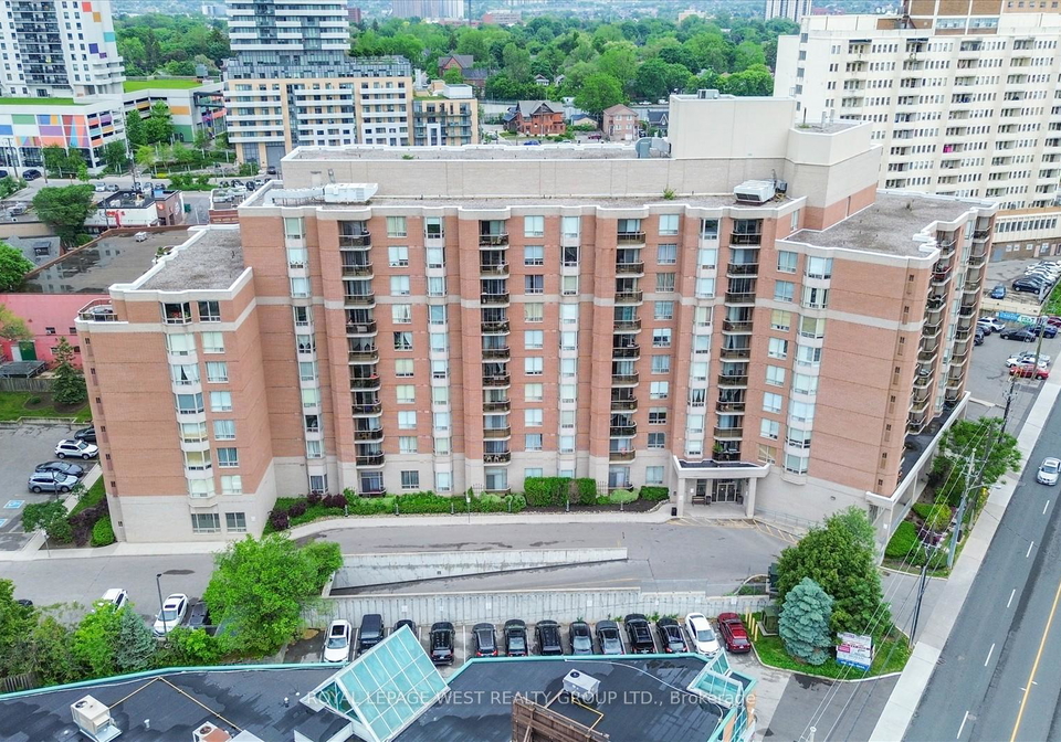 2088-lawrence-avenue-w-w-north-york-ontario-w12284199