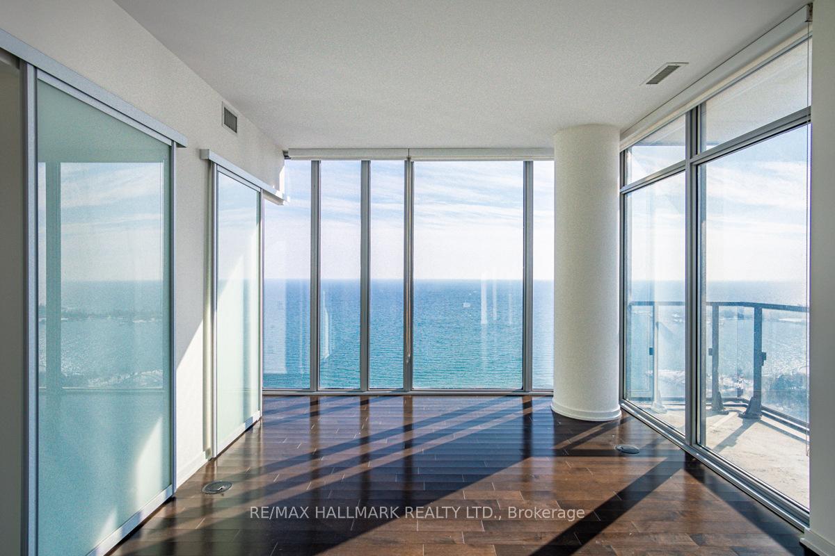 105-the-queensway-na-toronto-ontario-w12284327
