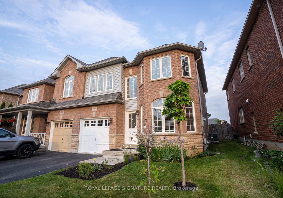4794-thomas-alton-boulevard-e-e-burlington-ontario-w12284414