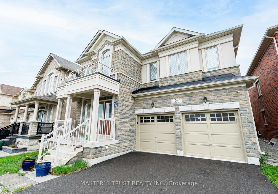 1562-leger-way-milton-ontario-w12284465