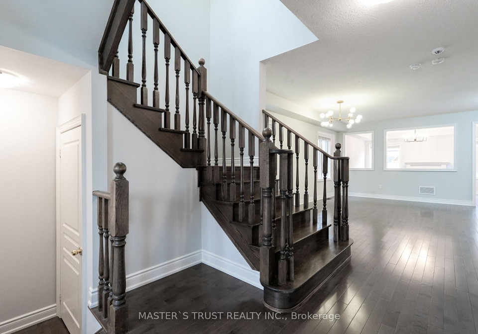 1562-leger-way-milton-ontario-w12284465