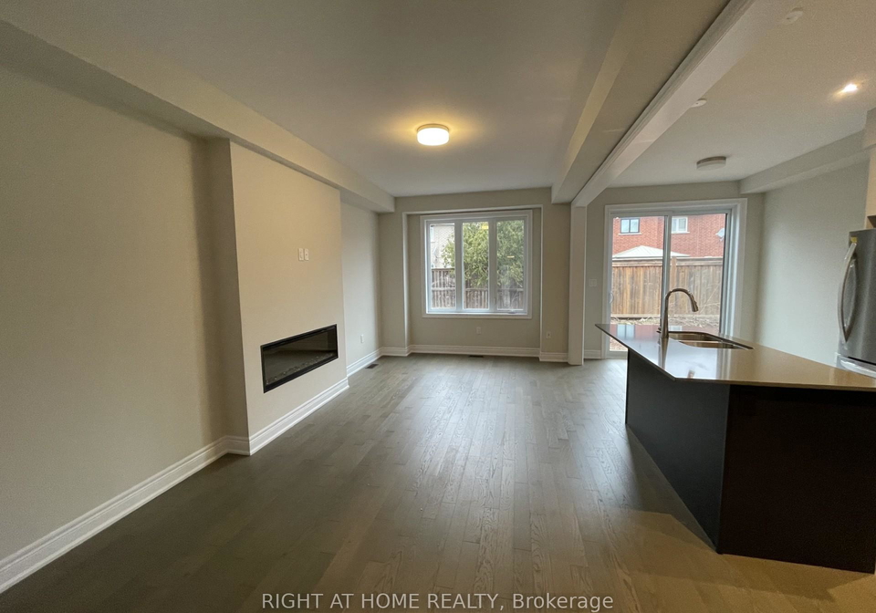 2184-postmaster-drive-oakville-ontario-w12284476