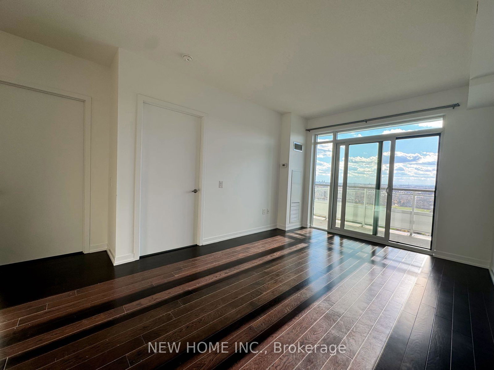 2560-eglinton-avenue-w-w-mississauga-ontario-w12284629