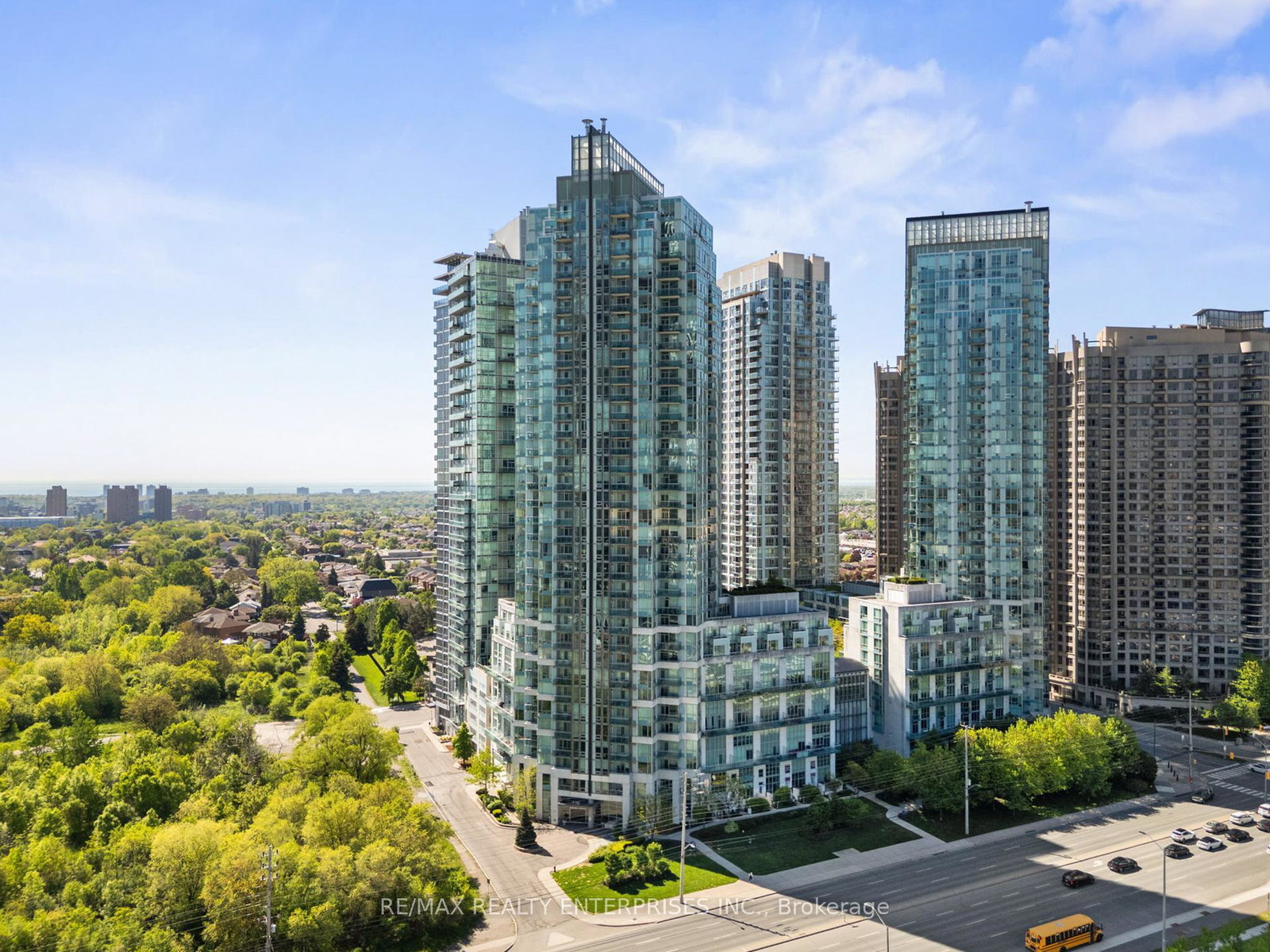 220-burnhamthorpe-road-w-w-mississauga-ontario-w12284983