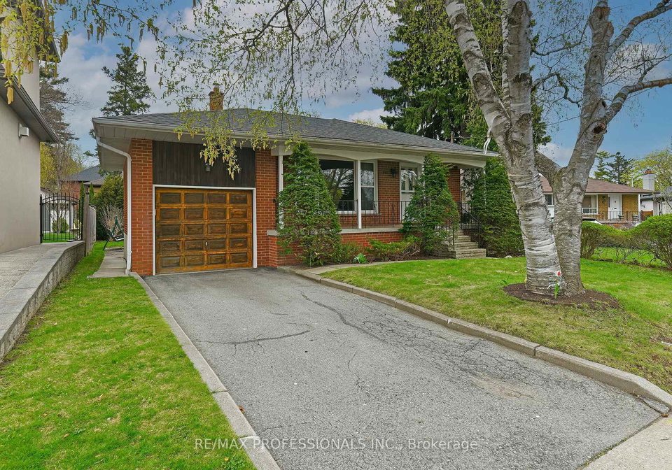 40-westmount-park-road-etobicoke-ontario-w12285234