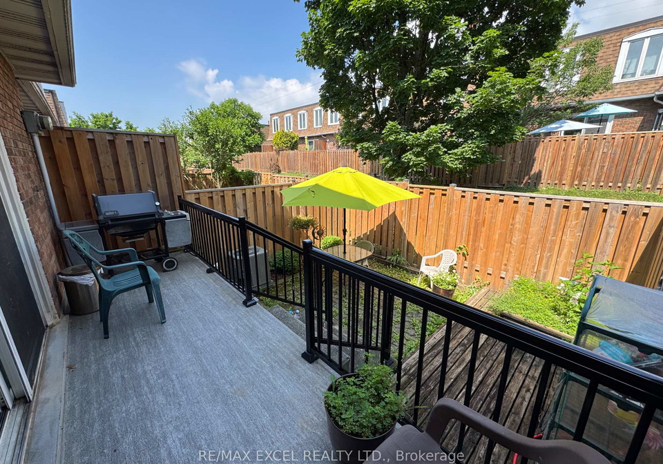 1527-westminster-place-burlington-ontario-w12285395