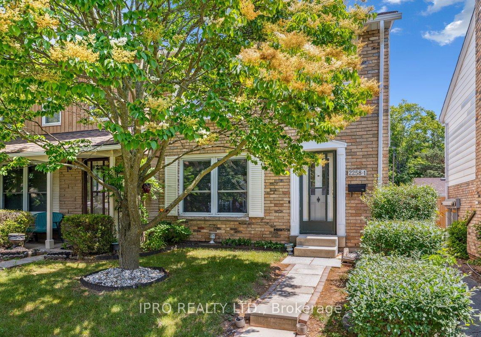 2258-upper-middle-road-burlington-ontario-w12285605