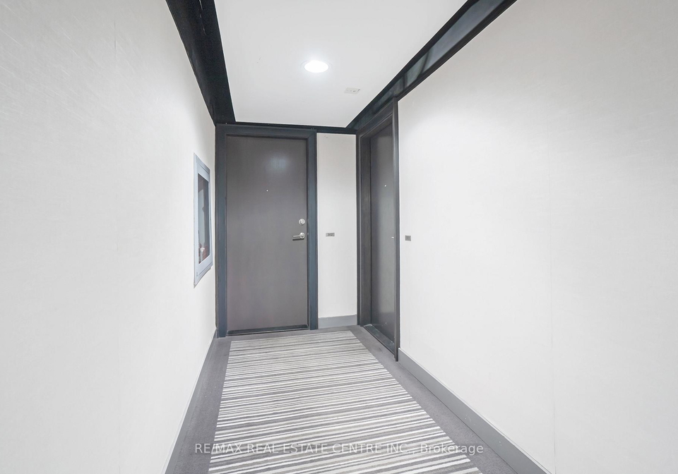 105-the-queensway-avenue-toronto-ontario-w12285681