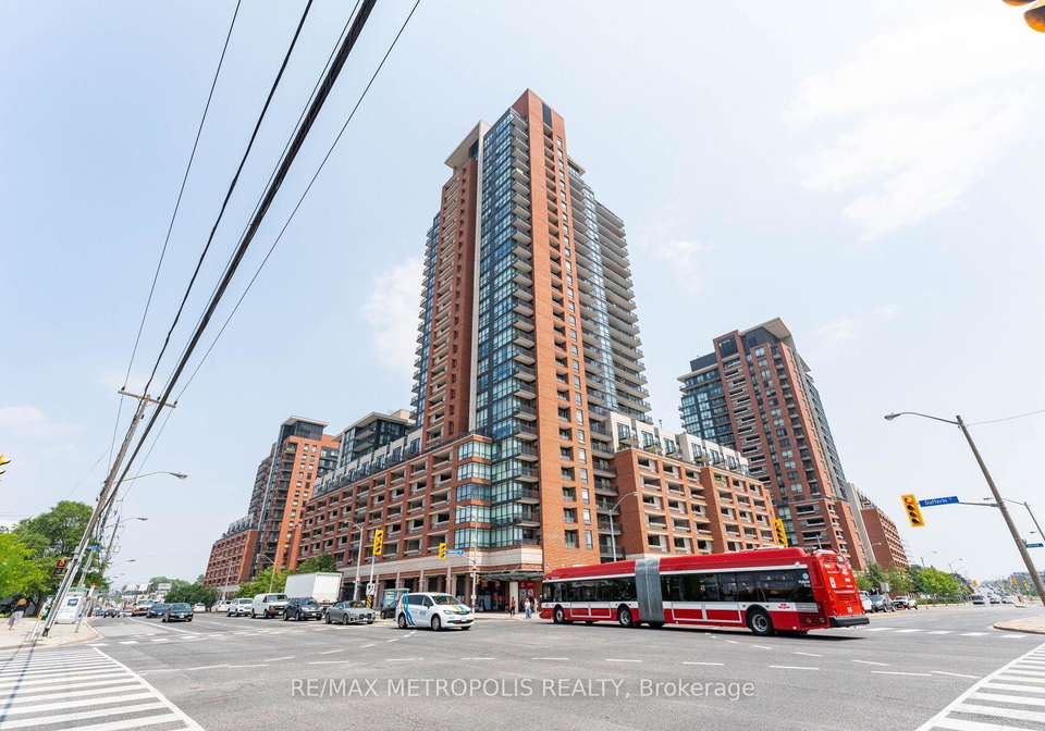 830-lawrence-avenue-w-w-north-york-ontario-w12285813