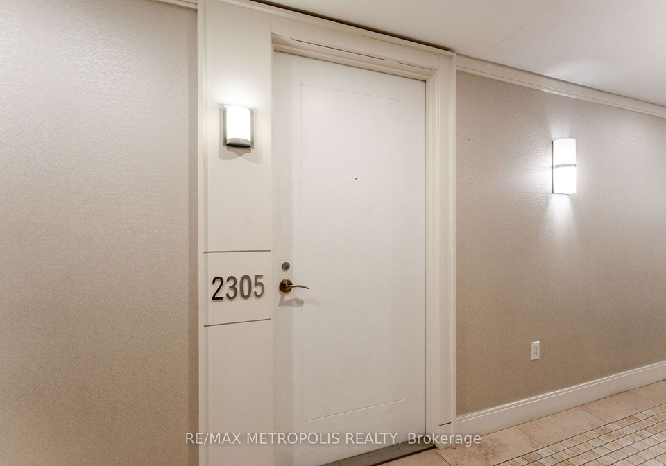 830-lawrence-avenue-w-w-north-york-ontario-w12285813