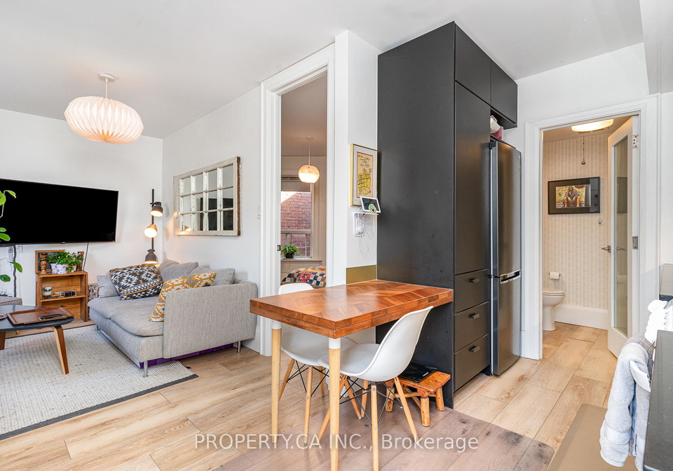 1126-dovercourt-road-toronto-ontario-w12285879