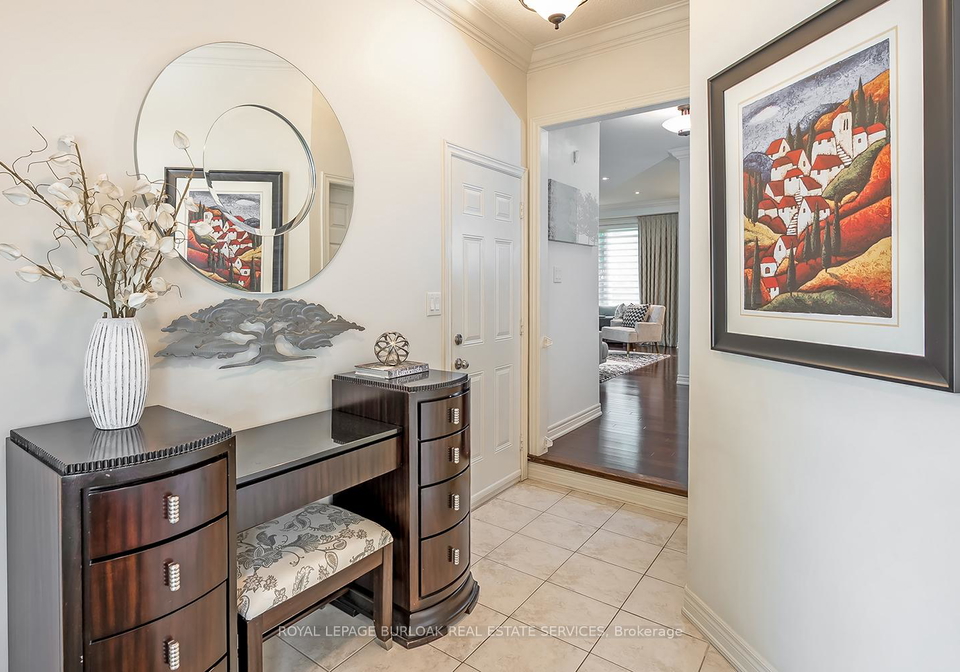 2326-kwinter-road-oakville-ontario-w12285910