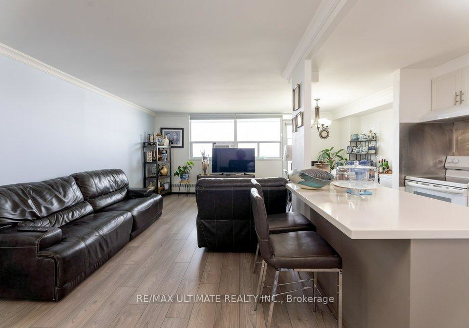 541-blackthorn-avenue-toronto-ontario-w12286023