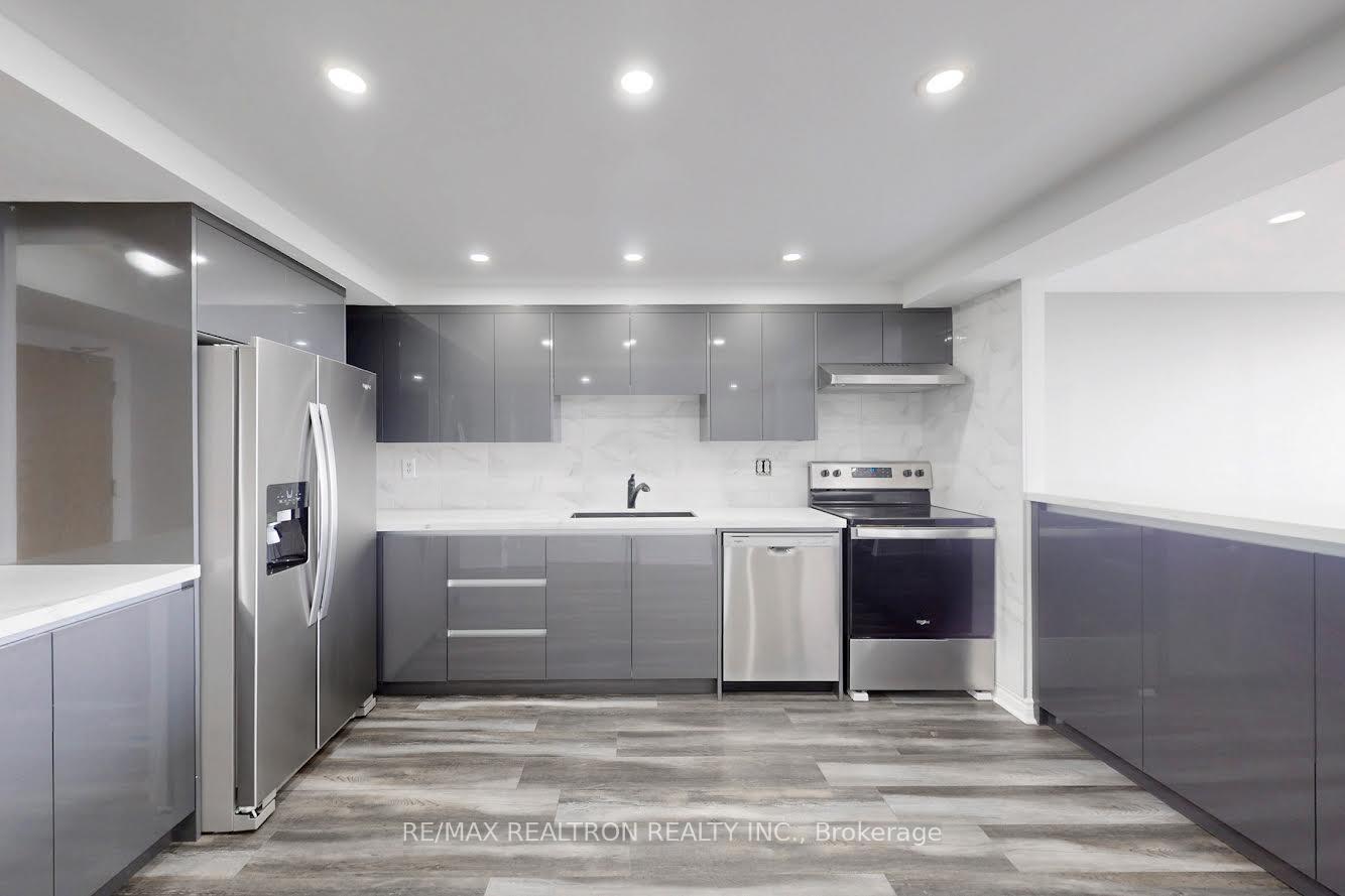 320-mills-street-s-s-brampton-ontario-w12286210