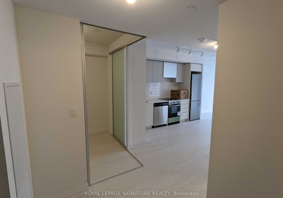 30-gibbs-road-etobicoke-ontario-w12286383