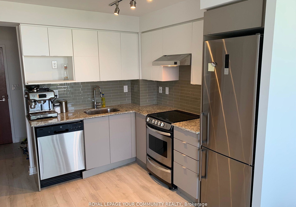 160-flemington-road-north-york-ontario-w12286622