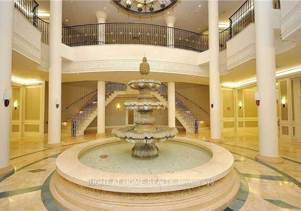 25-kingsbridge-garden-circle-mississauga-ontario-w12286729