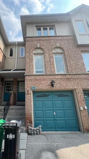 1050-bristol-road-w-w-mississauga-ontario-w12286823