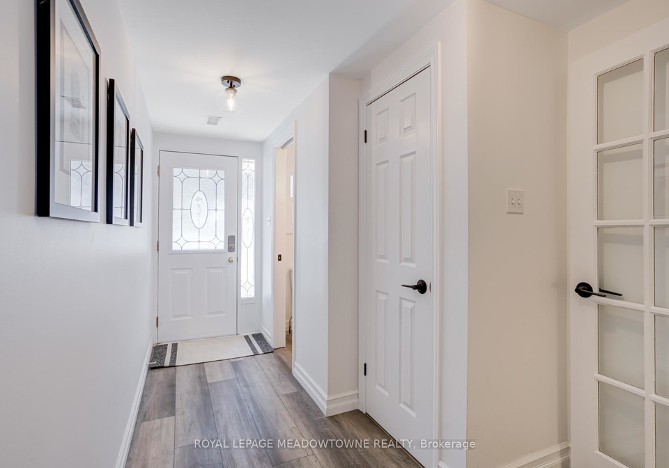 371-bronte-street-s-s-milton-ontario-w12286862