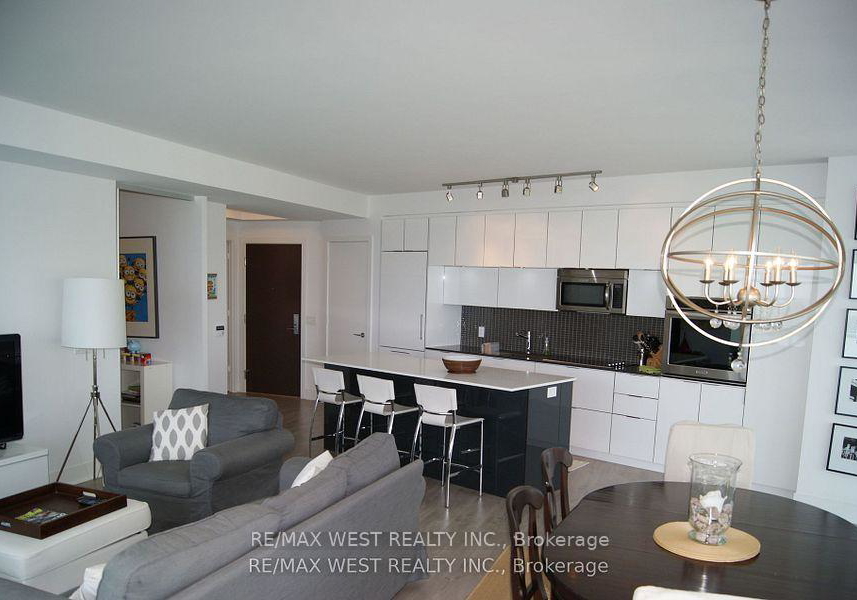 80-marine-parade-drive-etobicoke-ontario-w12287223