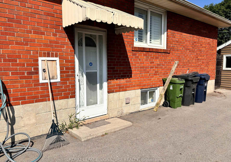 122-redwater-drive-etobicoke-ontario-w12287303
