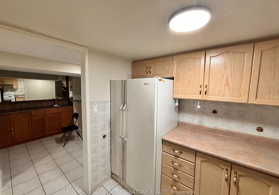 122-redwater-drive-etobicoke-ontario-w12287303